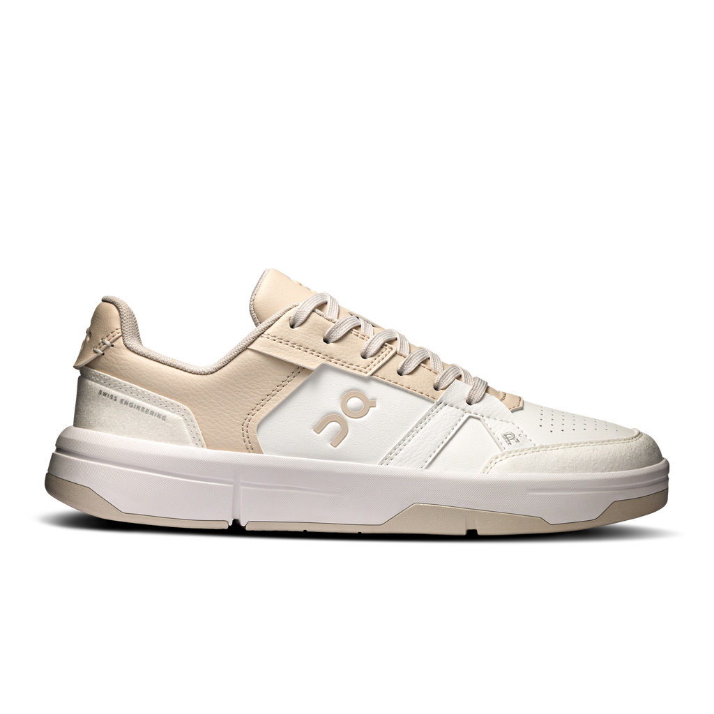 On Women's THE ROGER Clubhouse White Pearl